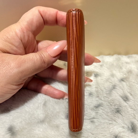 Louis Vuitton 4 Key Holder (Brown) - Picture 9 of 9